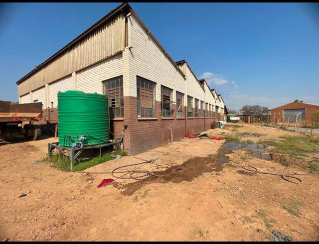 INDUSTRIAL FOR SALE IN MOKOPANE CENTRAL